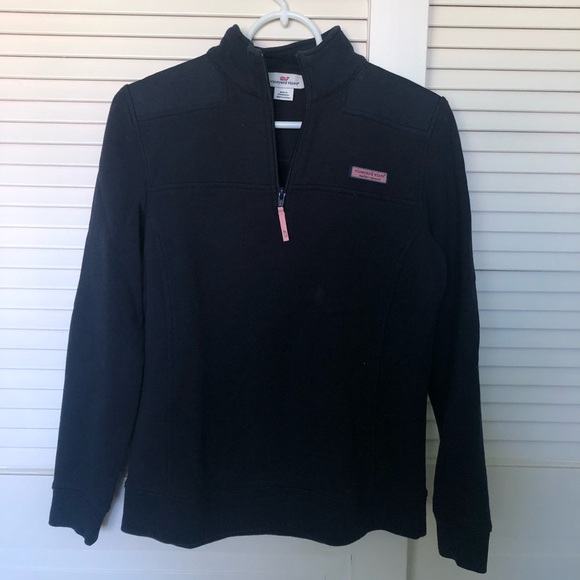 Vineyard Vines Quarter Zip - Picture 1 of 3